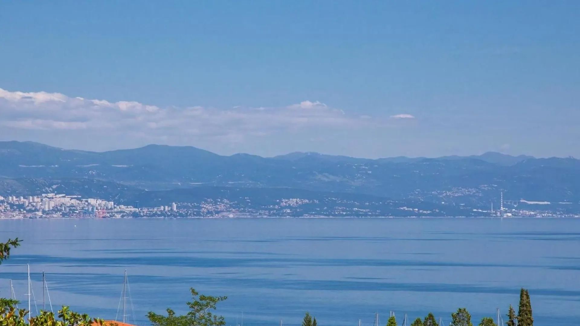 Luxurioeses Penthouse Mit Blick Auf Die Gesamte Kvarner Bucht Icici 0*,