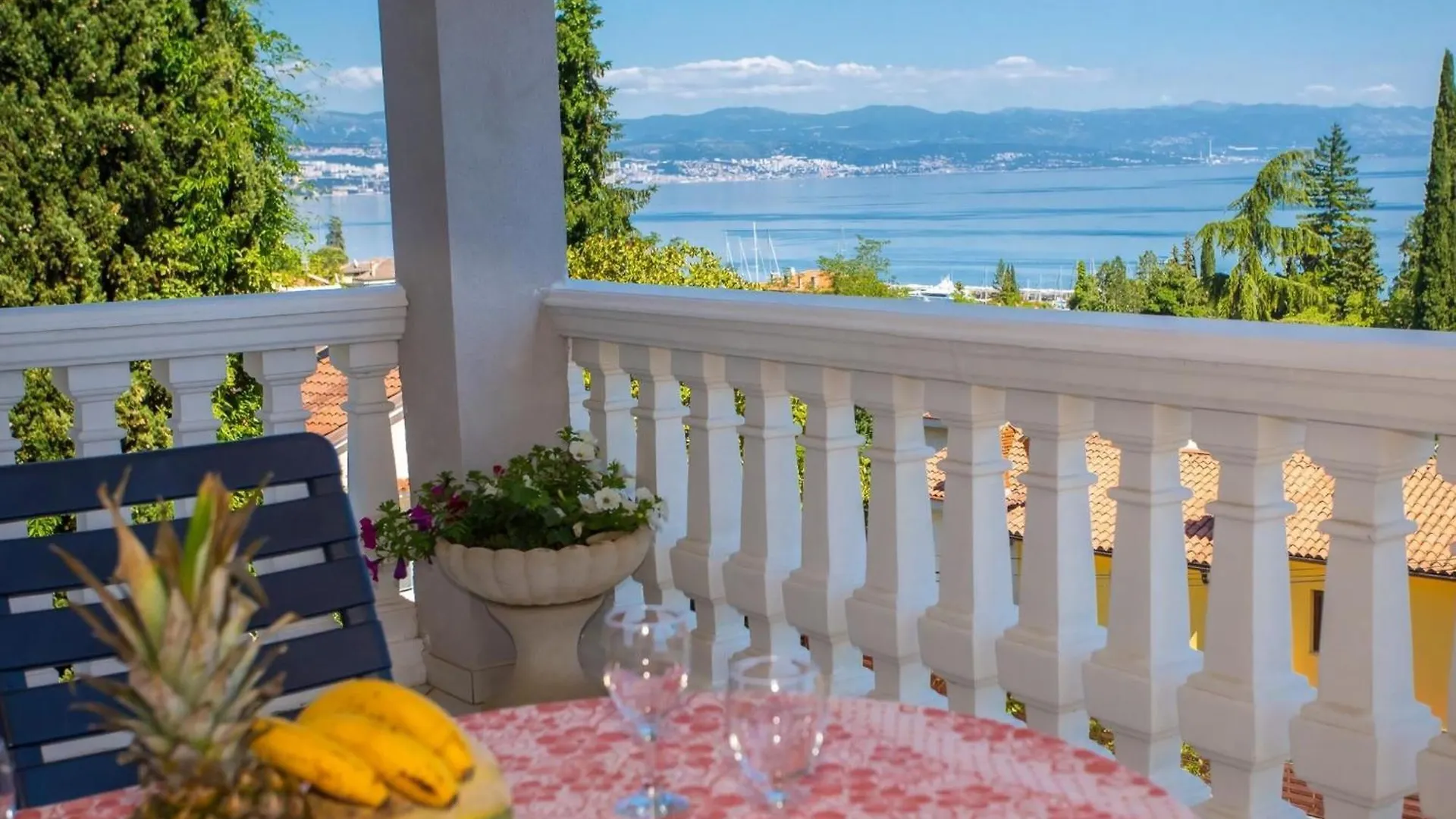 Luxurioeses Penthouse Mit Blick Auf Die Gesamte Kvarner Bucht Icici Apartment