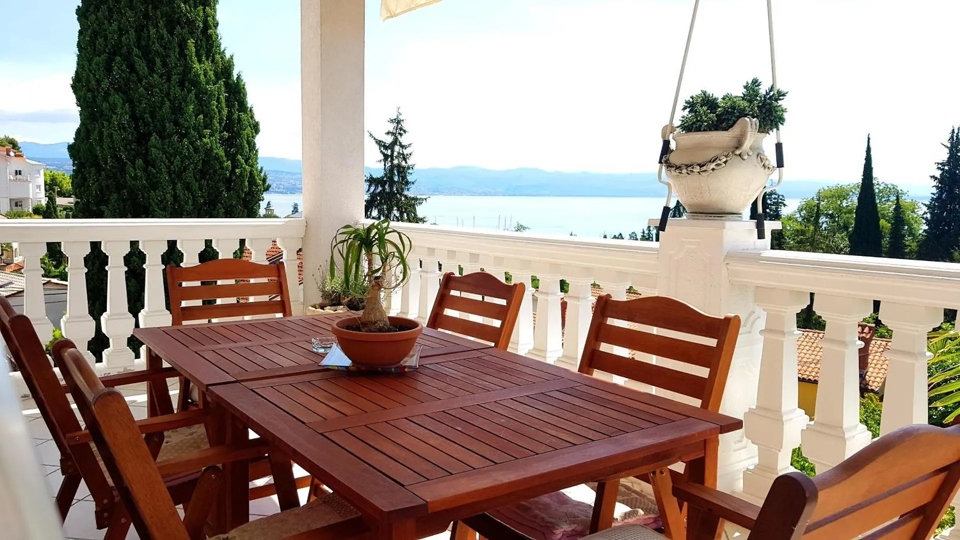 Apartment Luxurioeses Penthouse Mit Blick Auf Die Gesamte Kvarner Bucht Icici
